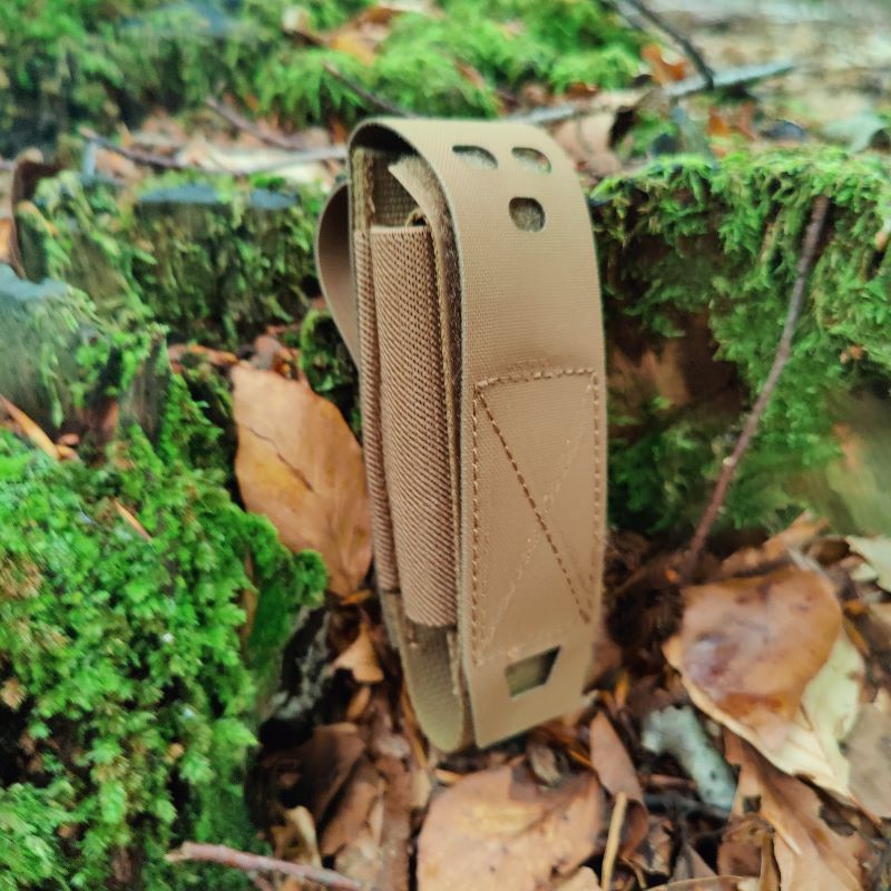 Taktisk Pouch - Coyote Brown til lommelygte, multitool mm.