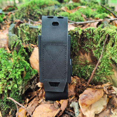 Taktisk Pouch - Black til lommelygte, multitool mm.