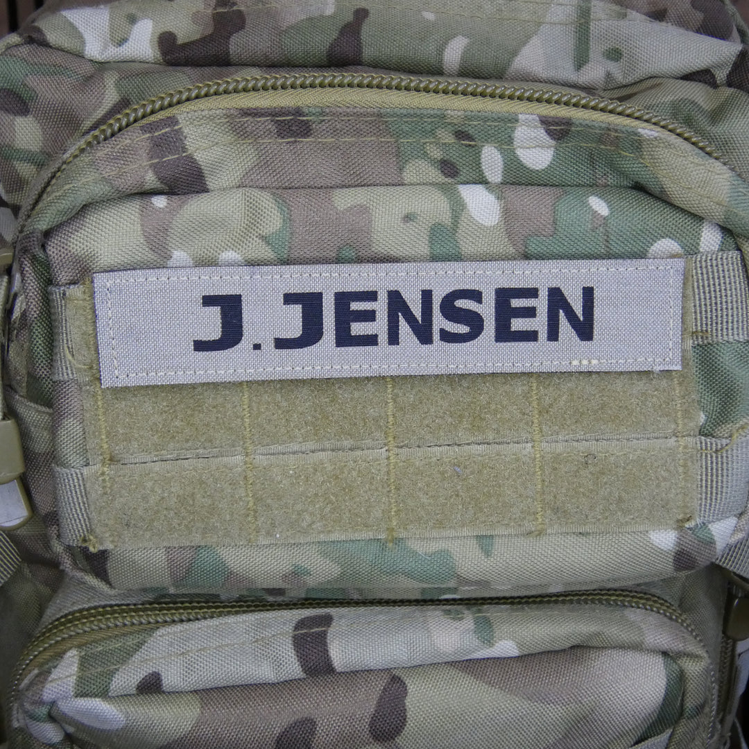 Custom Designede Funktionsmærker & Navneskilte til M/11 alm og let uniform